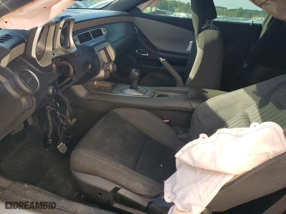 2014 Chevrolet Camaro LS with VIN 2G1FA1E30E9150860, listed as a Copart auction lot 73928084 with 0 mi miles and Salvage Title. Bid and sale history available at carsss.com. Image 7.