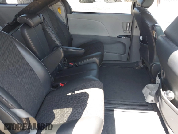 2012 Toyota Sienna SE with VIN 5TDXK3DC7CS262033, listed as a IAAI auction lot 42135817 with 134,546 mi miles and . Bid and sale history available at DreamBid. Image 8.