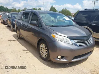 2014 Toyota Sienna XLE with VIN 5TDYK3DC0ES431378, listed as a IAAI auction lot 42254563 with 173,921 mi miles and . Bid and sale history available at DreamBid. Image 1.