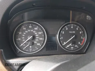2009 BMW 3 Series 335i с VIN WBAPM77589NL87634, выставлен на аукционе IAAI как лот 42561950 с пробегом Не указан миль и . История ставок и продаж доступна на DreamBid. Изображение 7.