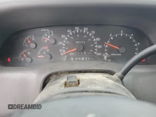 1999 Ford F-250 XL с VIN 1FTNF21L3XED84619, выставлен на аукционе Copart как лот 48395895 с пробегом 190 752 миль миль и Списание • Salvage title. История ставок и продаж доступна на DreamBid. Изображение 9.