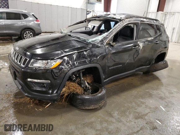 2018 Jeep Compass Latitude with VIN 3C4NJDBB1JT259366, listed as a Copart auction lot 48761085 with 56,190 mi miles and Salvage Title. Bid and sale history available at DreamBid. Image 1.