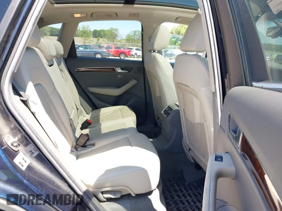 2010 Audi Q5 Premium Plus z VIN WA1LKAFP4AA058779, wystawiony jako IAAI lot #42590889 z przebiegiem 203 696 mil mil oraz . Historia ofert i sprzedaży dostępna na DreamBid. Obrazek 8.