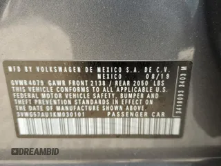 2019 Volkswagen Golf S z VIN 3VWG57AU1KM030101, wystawiony jako Copart lot #50599885 z przebiegiem Nie podano mil oraz Nie do naprawy • Non repairable. Historia ofert i sprzedaży dostępna na DreamBid. Obrazek 15.