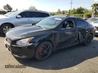2014 Nissan Maxima SV with VIN 1N4AA5AP1EC444977, listed as a Copart auction lot 53202105 with 175,460 mi miles and Salvage title. Bid and sale history available at DreamBid. Image 1.