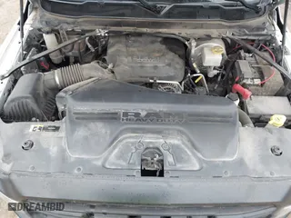 2019 Ram 2500 Tradesman with VIN 3C6UR5HJ8KG600868, listed as a IAAI auction lot 41435732 with 225,052 mi miles. Bid and sale history available at carsss.com. Image 10.