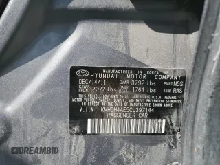 2012 Hyundai Elantra GLS с VIN KMHDH4AE5CU397144, выставлен на аукционе Copart как лот 57083355 с пробегом Не указан миль и Списание • Salvage title. История ставок и продаж доступна на DreamBid. Изображение 12.