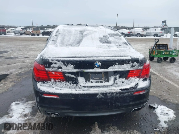 2015 BMW 7 Series 750i xDrive with VIN WBAYB6C54FD225432, listed as a IAAI auction lot 41286904 with 94,139 mi miles. Bid and sale history available at carsss.com. Image 16.