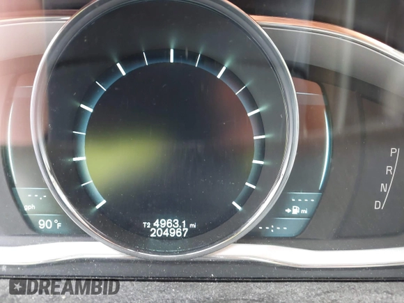 2015 Volvo XC60 T5 Drive-E Platinum with VIN YV440MDD5F2592866, listed as a IAAI auction lot 42544779 with 204,967 mi miles and . Bid and sale history available at DreamBid. Image 7.