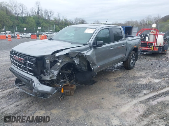 2024 GMC Canyon 4WD AT4 with VIN 1GTP6DEKXR1143138, listed as a IAAI auction lot 41952154 with 26,062 mi miles. Bid and sale history available at carsss.com. Image 20.