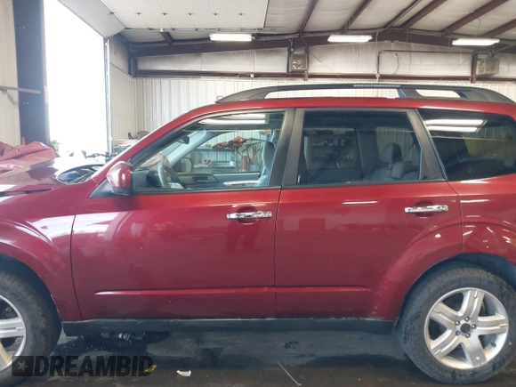2010 Subaru Forester 2.5X Premium with VIN JF2SH6CC5AG700939, listed as a IAAI auction lot 41758976 with 168,153 mi miles. Bid and sale history available at carsss.com. Image 15.