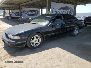 1995 Chevrolet Caprice z VIN 1G1BL52P7SR151707, wystawiony jako Copart lot #55434875 z przebiegiem 95 850 mil mil oraz Szkoda całkowita • Salvage title. Historia ofert i sprzedaży dostępna na DreamBid. Obrazek 1.