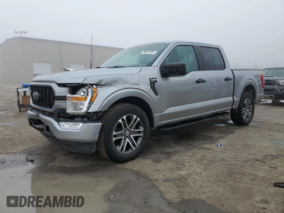 2021 Ford F-150 XL with VIN 1FTEW1C8XMKE55072, listed as a Copart auction lot 46501685 with 82,833 mi miles and Salvage title. Bid and sale history available at DreamBid. Image 1.