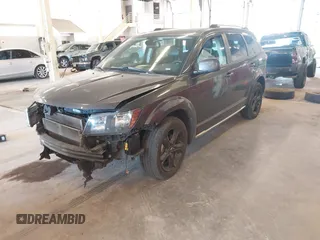 2019 Dodge Journey Crossroad z VIN 3C4PDCGG9KT717767, wystawiony jako IAAI lot #42179967 z przebiegiem 98 686 mil mil oraz . Historia ofert i sprzedaży dostępna na DreamBid. Obrazek 21.