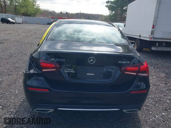 2022 Mercedes-Benz A 220 with VIN W1K3G4FB0NJ342113, listed as a IAAI auction lot 42038686 with 42,150 mi miles and . Bid and sale history available at DreamBid. Image 16.