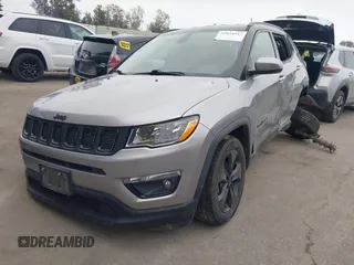 2019 Jeep Compass Latitude с VIN 3C4NJCBB7KT617761, выставлен на аукционе IAAI как лот 42034947 с пробегом 114 839 миль миль и . История ставок и продаж доступна на DreamBid. Изображение 18.