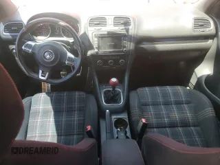 2013 Volkswagen GTI Autobahn с VIN WVWGD7AJ5DW066405, выставлен на аукционе Copart как лот 59334285 с пробегом 110 539 миль миль и Списание • Salvage title. История ставок и продаж доступна на DreamBid. Изображение 8.
