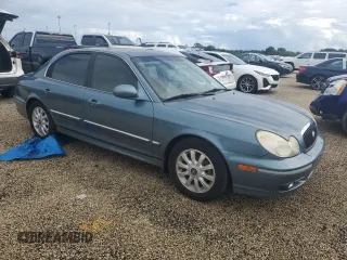 2005 Hyundai Sonata GLS with VIN KMHWF35H45A155480, listed as a Copart auction lot 74567304 with 0 mi miles and Salvage Title. Bid and sale history available at carsss.com. Image 4.