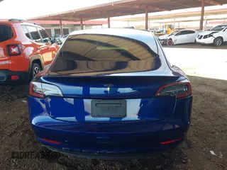2023 Tesla Model 3 z VIN 5YJ3E1EA2PF557011, wystawiony jako IAAI lot #42347980 z przebiegiem 15 358 mil mil oraz . Historia ofert i sprzedaży dostępna na DreamBid. Obrazek 16.