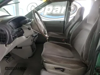 1999 Dodge Caravan with VIN 2B4GP25R8XR200747, listed as a Copart auction lot 58273225 with 182,147 mi miles and Salvage title. Bid and sale history available at DreamBid. Image 7.