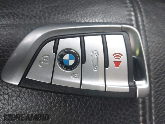 2019 BMW 7 Series 740i с VIN WBA7E2C58KB454665, выставлен на аукционе IAAI как лот 42441437 с пробегом 89 560 миль миль и . История ставок и продаж доступна на DreamBid. Изображение 11.