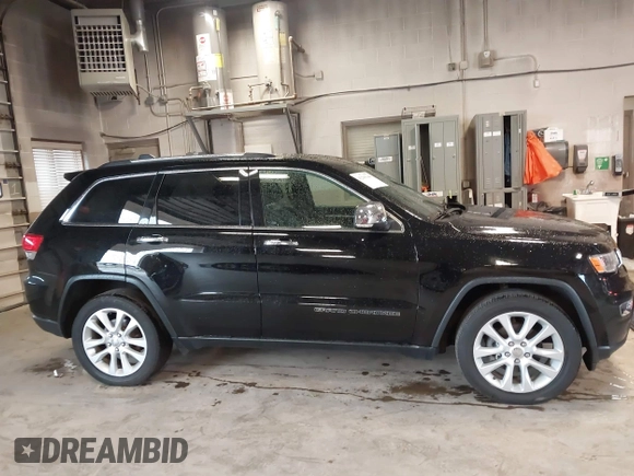 2017 Jeep Grand Cherokee Limited with VIN 1C4RJFBG0HC705568, listed as a IAAI auction lot 42299448 with 176,206 mi miles and . Bid and sale history available at DreamBid. Image 13.
