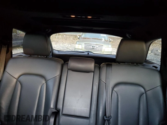 2015 Audi Q7 3.0T S line Prestige with VIN WA1DGBFE0FD002533, listed as a Copart auction lot 42958725 with 183,133 mi miles and Salvage Title. Bid and sale history available at carsss.com. Image 10.