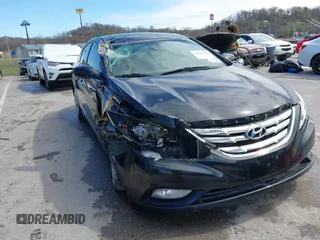 2011 Hyundai Sonata Limited with VIN 5NPEC4AB1BH206843, listed as a IAAI auction lot 41048283 with 204,457 mi miles and . Bid and sale history available at DreamBid. Image 6.