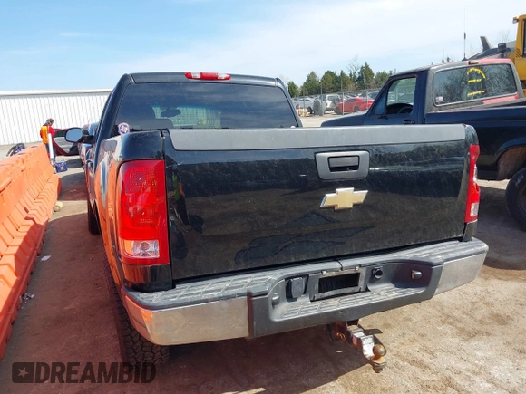2008 Chevrolet Silverado 1500 LTZ with VIN 3GCEC13J58G278603, listed as a IAAI auction lot 41922567 with 217,240 mi miles and . Bid and sale history available at DreamBid. Image 3.