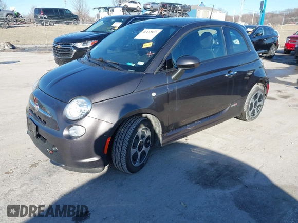 2017 FIAT 500e with VIN 3C3CFFGE6HT682417, listed as a IAAI auction lot 41432822 with 73,447 mi miles. Bid and sale history available at carsss.com. Image 21.