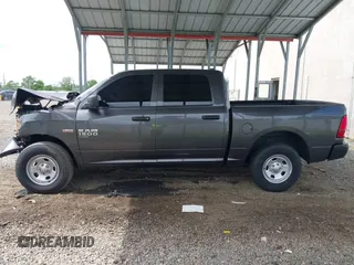 2024 Ram 1500 SSV z VIN 1C6RR7XT9RS185440, wystawiony jako IAAI lot #42286125 z przebiegiem 18 169 mil mil oraz . Historia ofert i sprzedaży dostępna na DreamBid. Obrazek 15.