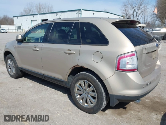 2007 Ford Edge SEL PLUS with VIN 2FMDK39C67BB34445, listed as a IAAI auction lot 42026755 with 154,121 mi miles. Bid and sale history available at carsss.com. Image 3.