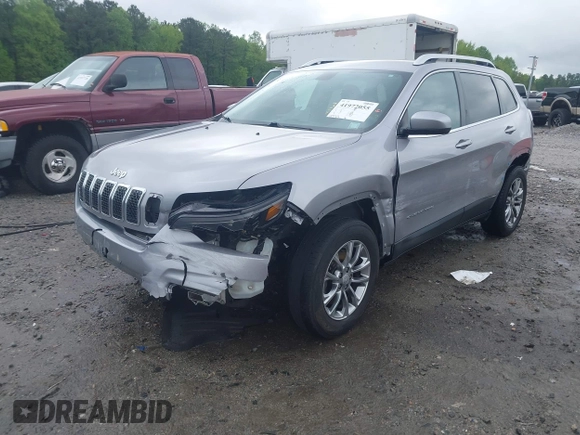 2019 Jeep Cherokee Latitude Plus with VIN 1C4PJMLX7KD104542, listed as a IAAI auction lot 41972055 with 105,129 mi miles. Bid and sale history available at carsss.com. Image 22.