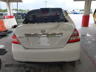 2010 Nissan Versa S с VIN 3N1BC1AP8AL391813, выставлен на аукционе IAAI как лот 42224883 с пробегом 103 839 миль миль и . История ставок и продаж доступна на DreamBid. Изображение 17.
