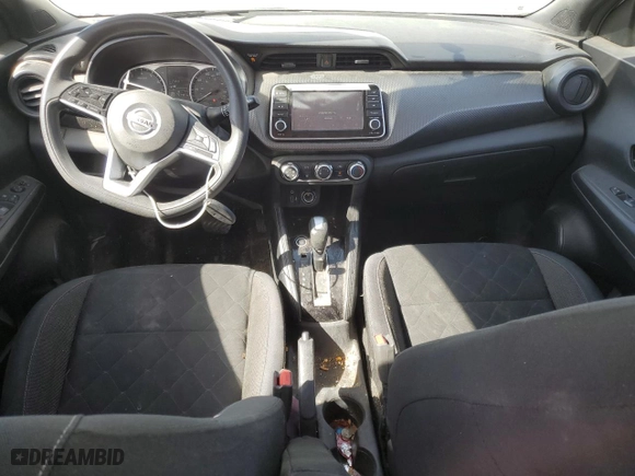 2019 Nissan Kicks S with VIN 3N1CP5CU4KL518254, listed as a Copart auction lot 47003255 with 57,467 mi miles and Salvage Title. Bid and sale history available at carsss.com. Image 8.
