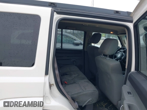 2006 Jeep Commander с VIN 1J8HG48K96C307730, выставлен на аукционе IAAI как лот 42588915 с пробегом 212 995 миль миль и . История ставок и продаж доступна на DreamBid. Изображение 8.