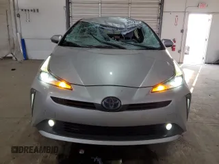 2019 Toyota Prius LE z VIN JTDL9RFU9K3010965, wystawiony jako Copart lot #58837675 z przebiegiem 138 651 mil mil oraz Szkoda całkowita • Salvage title. Historia ofert i sprzedaży dostępna na DreamBid. Obrazek 5.