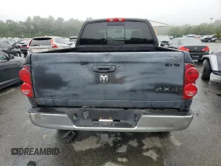 2008 Dodge 1500 SLT z VIN 1D7HU18218S501360, wystawiony jako Copart lot #61376315 z przebiegiem 164 766 mil mil oraz Czysty tytuł • Clean title. Historia ofert i sprzedaży dostępna na DreamBid. Obrazek 6.