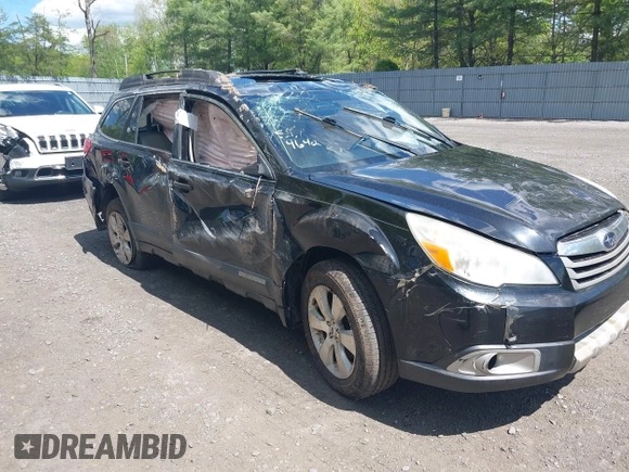 2012 Subaru Outback Limited z VIN 4S4BRDLC9C2241555, wystawiony jako IAAI lot #42215032 z przebiegiem 323 071 mil mil oraz . Historia ofert i sprzedaży dostępna na DreamBid. Obrazek 1.