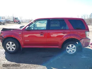 2008 Mercury Mariner with VIN 4M2CU91198KJ14439, listed as a IAAI auction lot 41745524 with 156,345 mi miles. Bid and sale history available at carsss.com. Image 15.