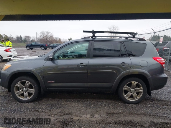 2011 Toyota RAV4 Sport with VIN JTMRF4DV6B5041306, listed as a IAAI auction lot 42017233 with 176,909 mi miles. Bid and sale history available at carsss.com. Image 14.