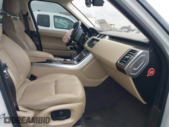 2016 Land Rover Range Rover Sport SE with VIN SALWG2VF2GA642506, listed as a IAAI auction lot 41446592 with 119,188 mi miles and . Bid and sale history available at DreamBid. Image 5.