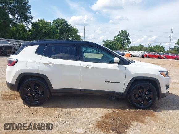 2020 Jeep Compass Altitude с VIN 3C4NJCBB4LT170274, выставлен на аукционе IAAI как лот 42660897 с пробегом 118 515 миль миль и . История ставок и продаж доступна на DreamBid. Изображение 13.