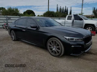 2021 BMW 7 Series 740i with VIN WBA7T2C0XMCG65005, listed as a Copart auction lot 73683393 with 37,598 mi miles. Bid and sale history available at carsss.com. Image 4.