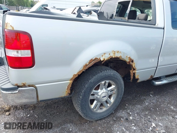 2006 Ford F-150 XLT с VIN 1FTPX14596NA08700, выставлен на аукционе IAAI как лот 42608279 с пробегом 2 160 165 миль миль и . История ставок и продаж доступна на DreamBid. Изображение 6.