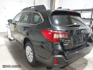 2018 Subaru Outback Premium with VIN 4S4BSAFC0J3254605, listed as a IAAI auction lot 41619559 with 200,155 mi miles. Bid and sale history available at carsss.com. Image 3.