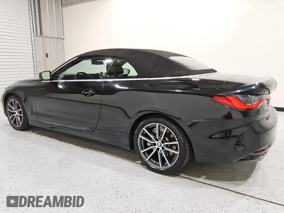 2024 BMW 4 Series 430i xDrive z VIN WBA43AT02RCR37449, wystawiony jako Copart lot #55704005 z przebiegiem 26 439 mil mil oraz Czysty tytuł • Clean title. Historia ofert i sprzedaży dostępna na DreamBid. Obrazek 2.