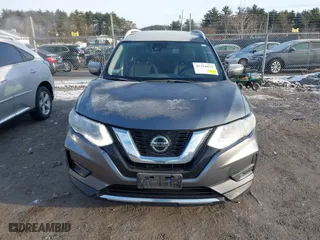 2020 Nissan Rogue SV with VIN JN8AT2MV4LW116157, listed as a IAAI auction lot 41354054 with 117,297 mi miles. Bid and sale history available at carsss.com. Image 12.