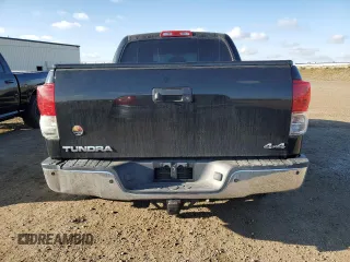 2013 Toyota Tundra z VIN 5TFDY5F18DX277709, wystawiony jako Copart lot #78623384 z przebiegiem 299 579 mil mil oraz Czysty tytuł • Clean title. Historia ofert i sprzedaży dostępna na DreamBid. Obrazek 6.