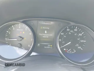 2017 Nissan Rogue SL z VIN 5N1AT2MT0HC881736, wystawiony jako IAAI lot #41506635 z przebiegiem 136 389 mil mil oraz . Historia ofert i sprzedaży dostępna na DreamBid. Obrazek 7.